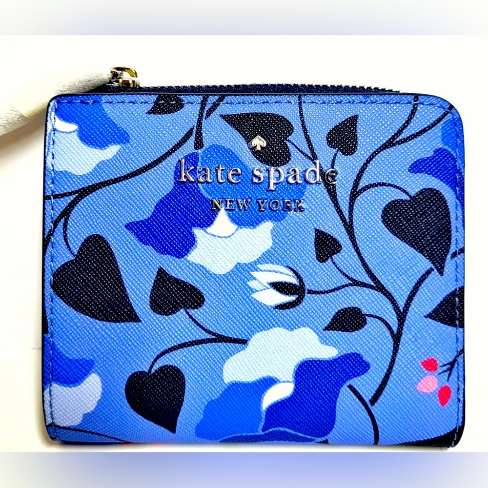 KATE SPADE COMPACT WALLET💙💙